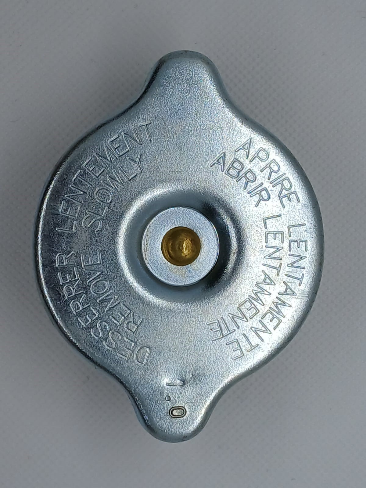 Tapa Radiador Hyster PN 119055